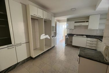 Apartamento &agrave; venda - 234m&sup2; - CENTRO
