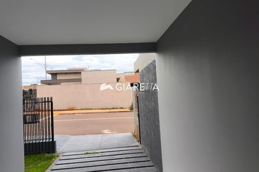 Casa &agrave; venda - 62m&sup2; - JARDIM PINHEIRINHO
