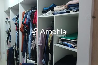 Sobrado &agrave; venda - 250m&sup2; - Recanto Tropical