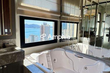 Apartamento &agrave; venda - 320m&sup2; - Centro