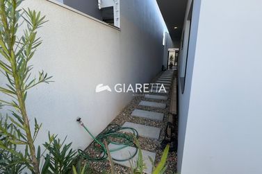 Casa &agrave; venda - 170m&sup2; - JARDIM PANCERA