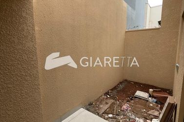 Casa &agrave; venda - 58m&sup2; - JARDIM COOPAGRO