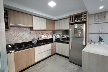 Sobrado &agrave; venda - 180m&sup2; - JARDIM TOCANTINS