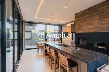 Apartamento &agrave; venda - 150m&sup2; - Centro