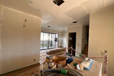 Sobrado &agrave; venda - 121m&sup2; - JARDIM PORTO ALEGRE