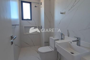 Apartamento &agrave; venda - 175m&sup2; - CENTRO