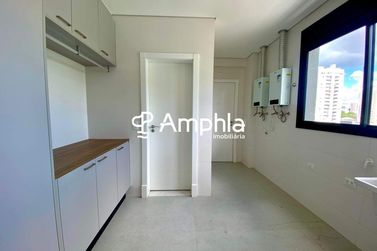 Apartamento &agrave; venda - 204m&sup2; - Centro