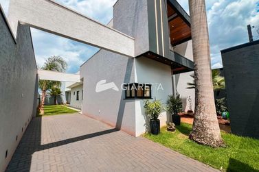 Casa &agrave; venda - 160m&sup2; - JARDIM GISELA
