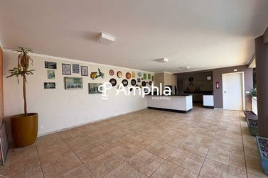 Sobrado &agrave; venda - 390m&sup2; - Neva