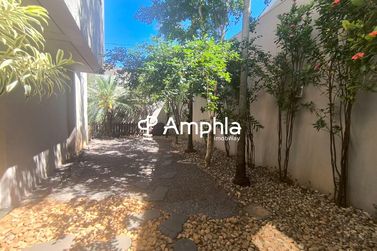 Sobrado &agrave; venda - 240m&sup2; - Recanto Tropical
