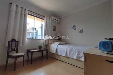 Sobrado &agrave; venda - 135m&sup2; - JARDIM GISELA