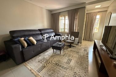 Sobrado &agrave; venda - 155m&sup2; - Centro