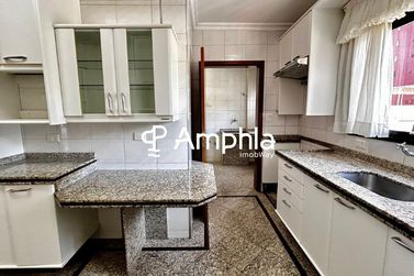 Apartamento &agrave; venda - 227m&sup2; - Centro