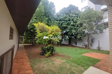 Casa para alugar - 212m&sup2; - CENTRO