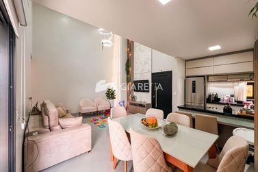 Casa &agrave; venda - 160m&sup2; - JARDIM GISELA