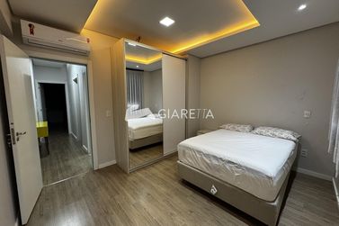 Apartamento para alugar - 103m&sup2; - CENTRO