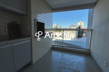 Apartamento &agrave; venda - 85m&sup2; - Centro