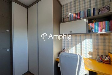 Apartamento &agrave; venda - 85m&sup2; - Centro