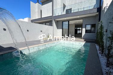 Sobrado &agrave; venda - 177m&sup2; - Recanto Tropical