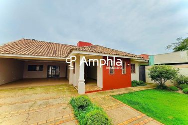 Casa &agrave; venda - 285m&sup2; - Recanto Tropical
