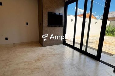 Casa &agrave; venda - 145m&sup2; - Jardim Gisela