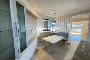 Apartamento &agrave; venda - 179m&sup2; - Centro