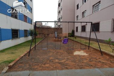 Apartamento para alugar - 55m&sup2; - CENTRO