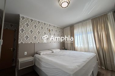 Apartamento &agrave; venda - 104m&sup2; - Centro