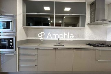 Apartamento &agrave; venda - 113m&sup2; - Centro