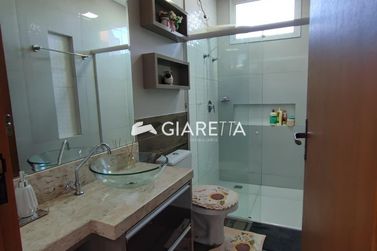 Sobrado &agrave; venda - 180m&sup2; - JARDIM TOCANTINS