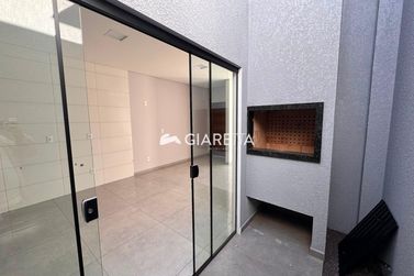 Casa &agrave; venda - 70m&sup2; - JARDIM PINHEIRINHO