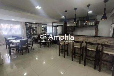 Apartamento &agrave; venda - 134m&sup2; - Centro