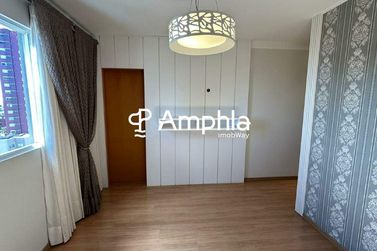 Apartamento &agrave; venda - 113m&sup2; - Centro