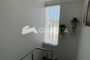 Sobrado &agrave; venda - 132m&sup2; - JARDIM PANCERA