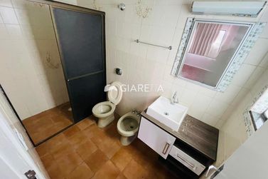 Apartamento para alugar - 120m&sup2; - CENTRO
