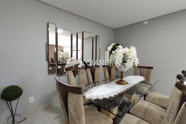 Sobrado &agrave; venda - 225m&sup2; - CENTRO