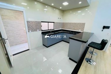 Casa para alugar - 117m&sup2; - JARDIM PANCERA