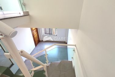 Sobrado &agrave; venda - 102m&sup2; - JARDIM S&Atilde;O FRANCISCO