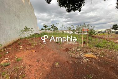 Terreno &agrave; venda - 350m&sup2; - Vila Ga&uacute;cha