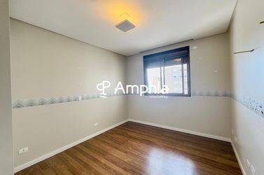 Apartamento &agrave; venda - 167m&sup2; - Centro