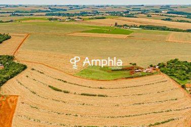 Terreno &agrave; venda - 127000m&sup2; - Zona Rural