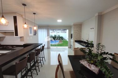 Sobrado &agrave; venda - 131m&sup2; - JARDIM PANCERA