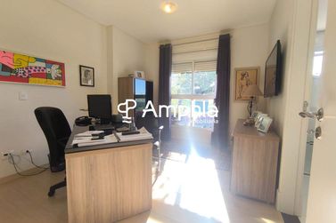 Apartamento &agrave; venda - 230m&sup2; - Centro