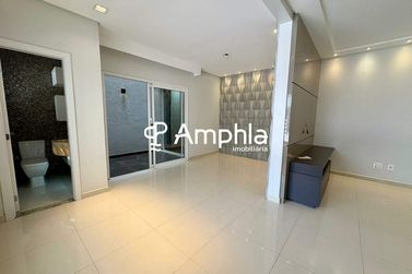 Sobrado &agrave; venda - 170m&sup2; - Pioneiros Catarinenses