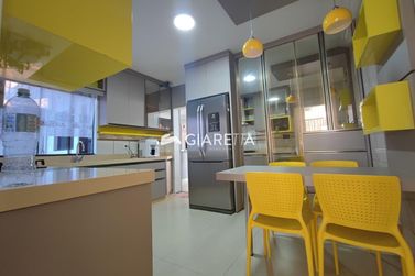 Casa para alugar - 175m&sup2; - CENTRO