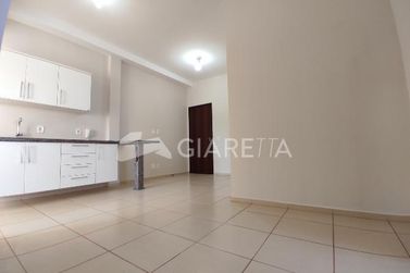 Apartamento &agrave; venda - 60m&sup2; - CENTRO
