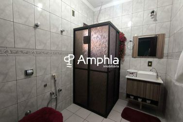 Sobrado &agrave; venda - 345m&sup2; - Recanto Tropical
