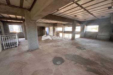 Sala Comercial &agrave; venda - 300m&sup2; - VILA OPERARIA