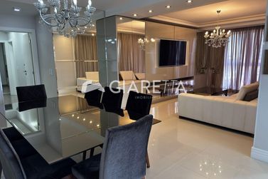 Apartamento &agrave; venda - 147m&sup2; - CENTRO