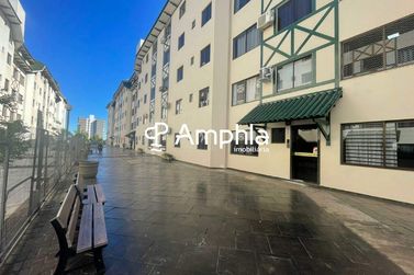 Apartamento &agrave; venda - 76m&sup2; - Neva